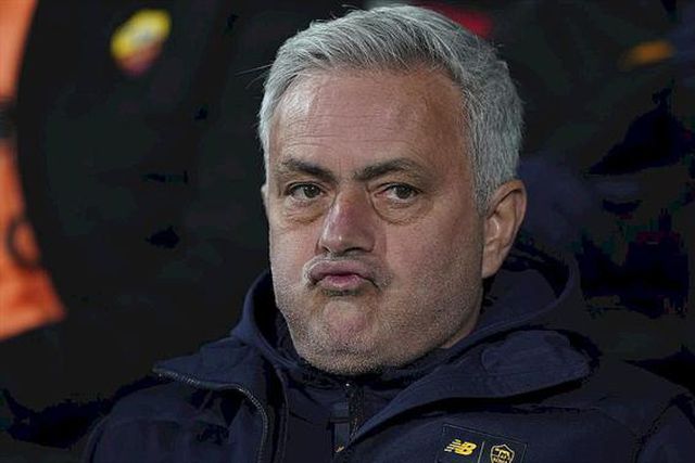 Castigo levantado a José Mourinho