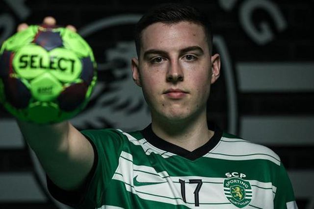 Islandês reforça ponta-esquerda do Sporting