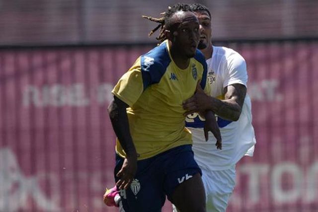 Ex-Sporting regressa às opções e aos golos (vídeo)