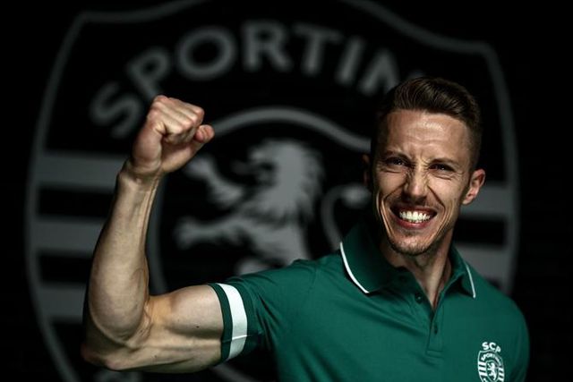 Oficial: Henrique Rafagnin reforça baliza do Sporting