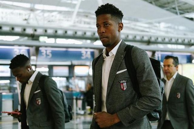 A partida dos guerreiros para Florença (fotos)