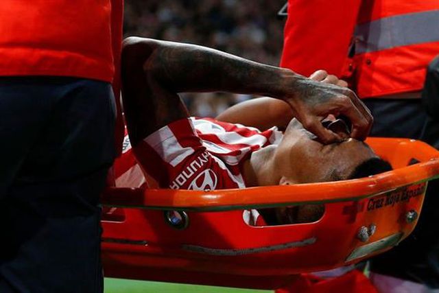 Fim da época para Reinildo