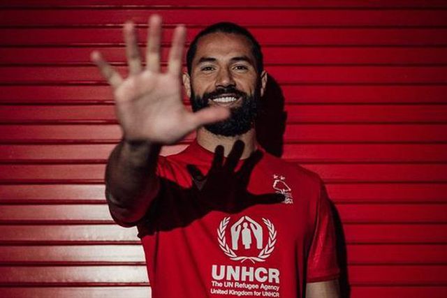 Após três anos e meio no At. Madrid, ex-FC Porto muda-se para Inglaterra