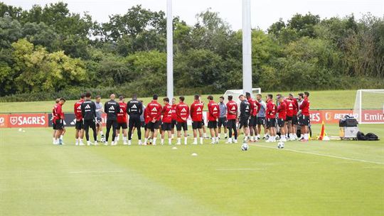 O segundo treino no St. George’s Park (fotogaleria)