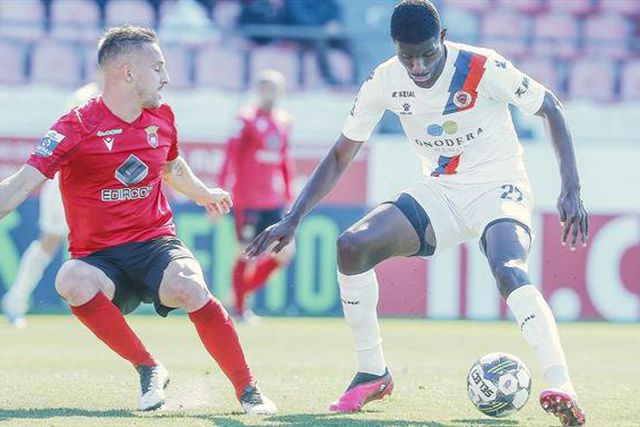 Empate dramático entre Penafiel e Oliveirense (vídeo)