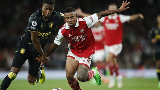 Gabriel Jesus vai viajar com o Arsenal para Lisboa, mas não deve jogar