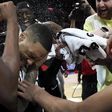 Damian Lillard faz história; Lakers com recuperação histórica (vídeo)