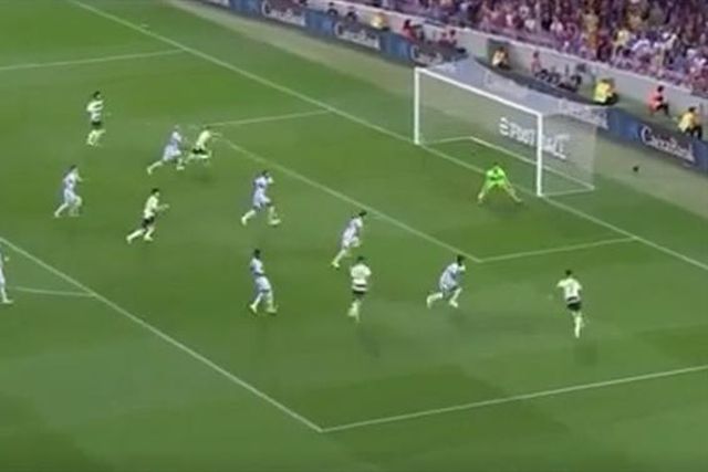 Cancelo assiste para o golo de Palmer (vídeo)