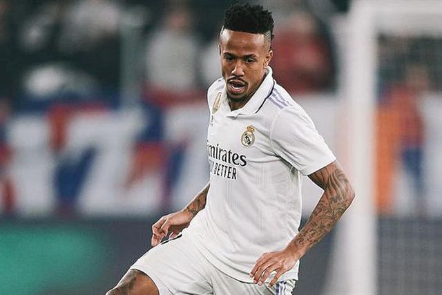 Ancelotti considera Militão o melhor central do Mundo