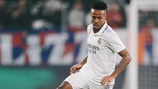 Ancelotti considera Militão o melhor central do Mundo