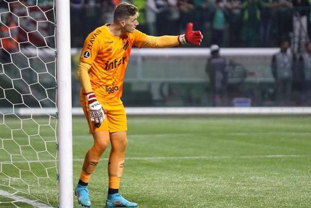 Bento é o senhor que se segue