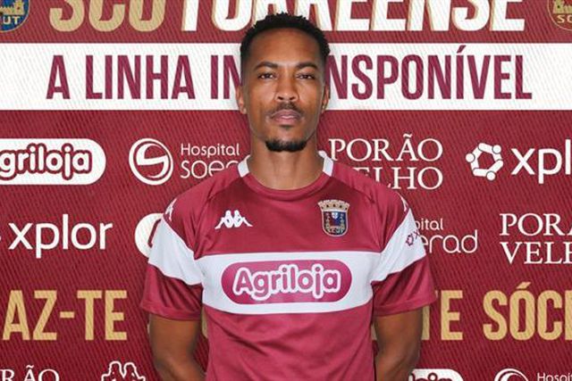 Patrick Fernandes chega do Chaves para o ataque