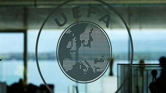Federação recua e fica na UEFA