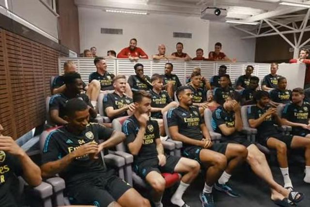 Oficial: Declan Rice é jogador do Arsenal e anúncio foi original (vídeo)