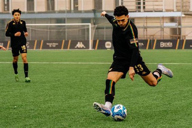 Jovem promessa portuguesa renova contrato