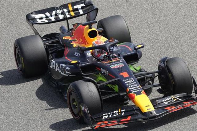 Bahrein: Verstappen mais veloz; Alonso surpreende