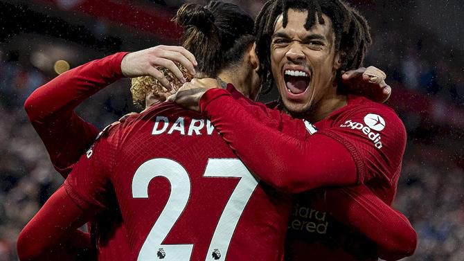 Liverpool esmaga Manchester United por 7-0 (veja todos os golos)