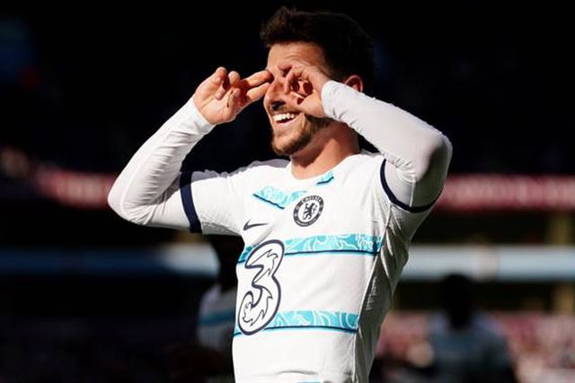 É caso para dizer ‘finalmente’: Mount vai para o rival por €63M!