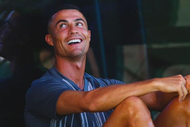 Ronaldo: Fernando Santos, o árbitro que «estragou o jogo» e «mais uns aninhos a levar com o ‘bicharoco’»