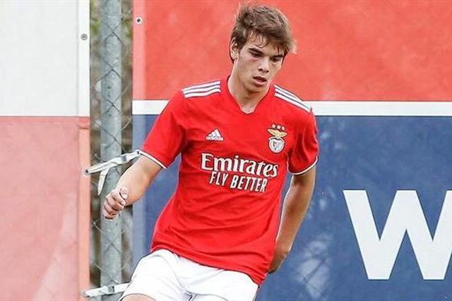 Destacou-se na formação do Benfica e ruma à Liga 2
