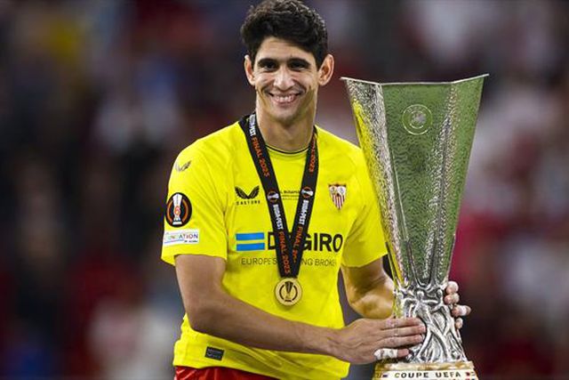 Bono por €30 M: Al Nassr, Tottenham e Man. United na corrida