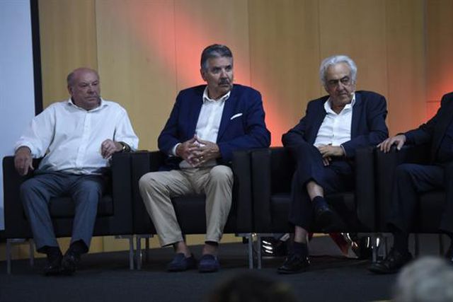 Antigas glórias recordaram 'final de protesto' de 68/69