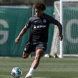 Amorim chamou jovem lateral ao treino