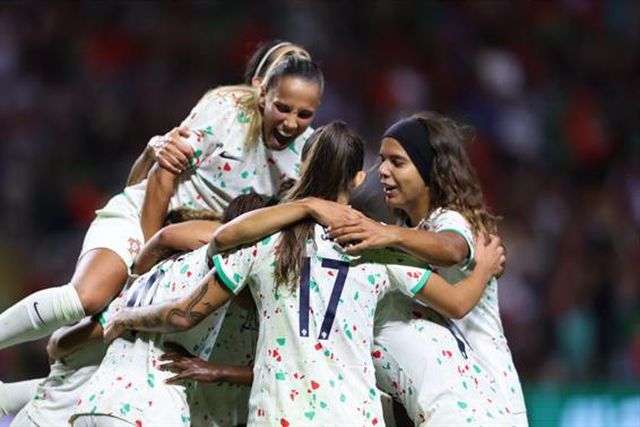 Portugal com classe e recorde de assistência na Seleção rumo ao Mundial!