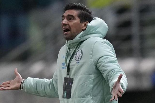 «No Palmeiras tudo passa pelo Abel, mas…»