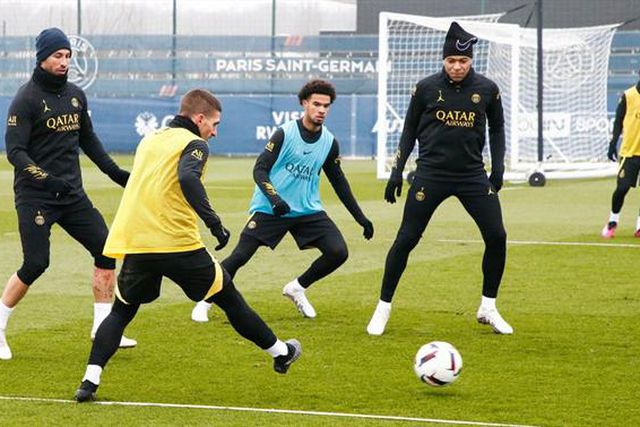 ‘Operação’ Marselha arranca sem… treinador