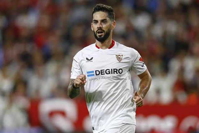 Isco quebra silêncio e acusa: «Agarrou-me pelo pescoço»
