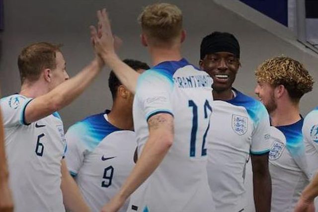 17 passes em 45 segundos: golo da Inglaterra, rival de Portugal, encanta o Mundo (vídeo)