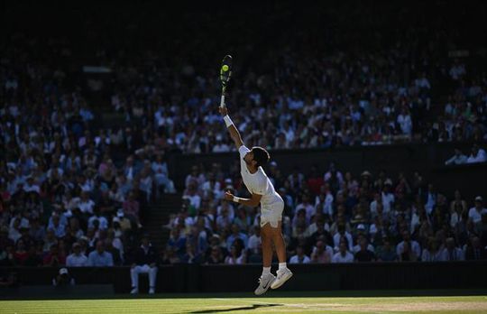 Imperturbável Alcaraz avança em Wimbledon