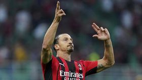 Ibrahimovic mostra a sua luta para regressar (vídeo)