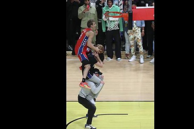 All-Star Game: 'Desconhecido' impõe-se no concurso de afundanços (vídeos)