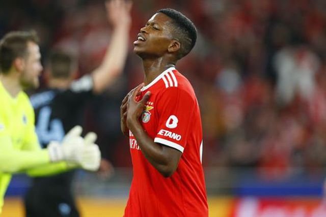 Espanhóis rendidos a Florentino: «Makelélé 2.0»