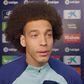 Witsel anuncia que vai continuar no Atlético Madrid em 2024 (vídeo)