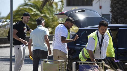 'Estrelas' chegam a Tires para se juntarem à constelação de Schmidt (fotogaleria)