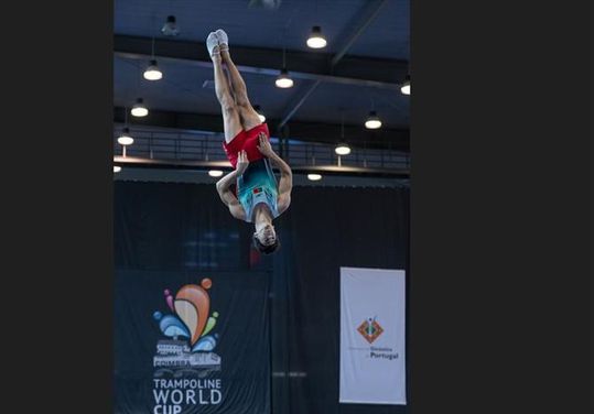 Gabriel Albuquerque e Diogo Abreu na final da Taça do Mundo de trampolins