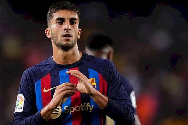 Conheça as equipas oficiais para o 'El Clásico'