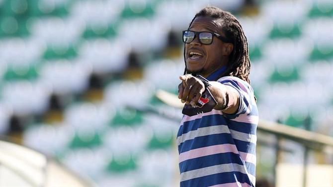 «Contratação de Edgar Davids teve resultados catastróficos»