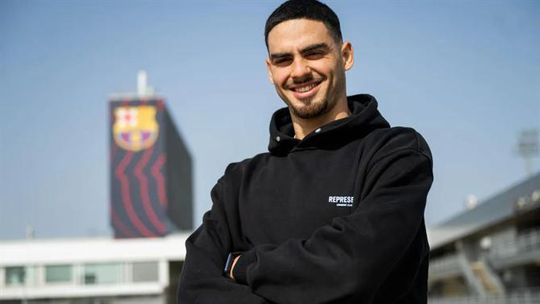 Oficial: Erick Mendonça reforça Barcelona