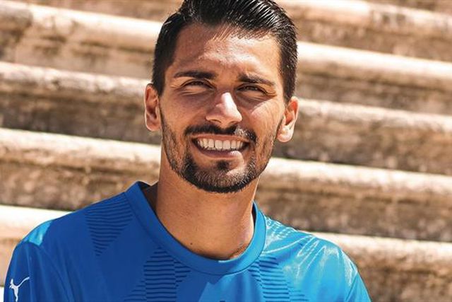 Oficial: Baliza reforçada com antigo jogador do Sporting