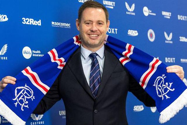 Antigo adjunto de Gerrard é o novo treinador