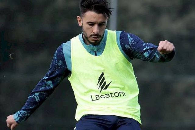 Raphael Guzzo desejado para o meio-campo