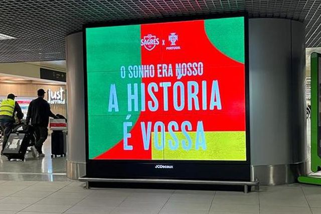 Aeroporto com decoração especial para receber Seleção (veja as fotos)