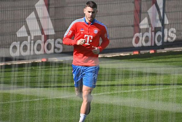 Lenda do Bayern ataca Lucas na despedida: «Não acredito numa palavra do que dizes!»