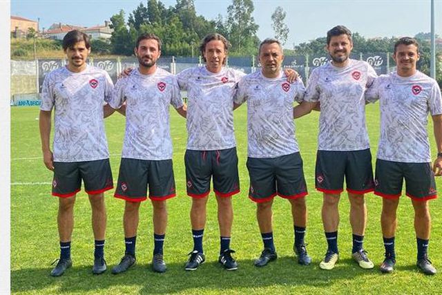 Equipa técnica também foi... reforçada