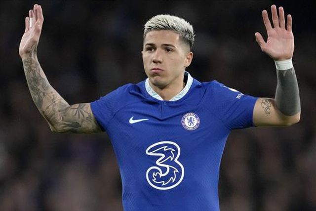 Enzo fala do último dia do mercado no Benfica e garante: «Nunca faltei a um treino»