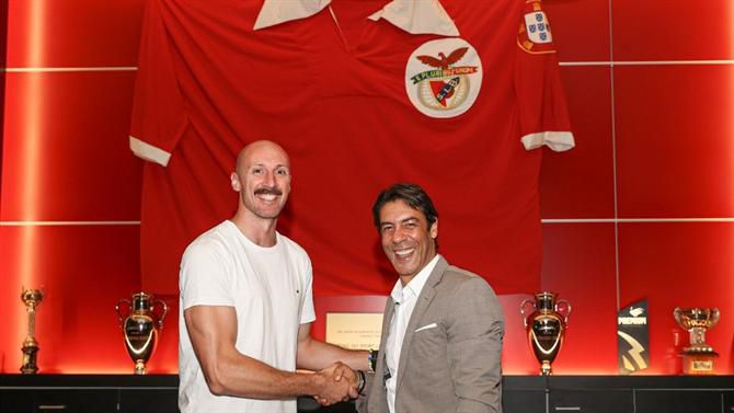 Capitão para lá dos 40: Benfica renova com Hugo Gaspar